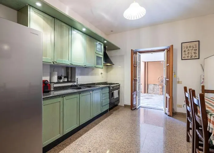 Villa Residenza Latina -charme & Relax Roma